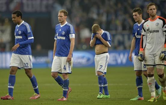 Nonostante il super gol di Huntelaar nel finale per lo Schalke è serata da incubo. Ap